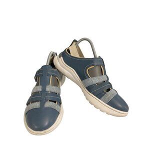 Clarks collections Women's Size 7 Blue Elastic Strap sandals Sneakers shoes
